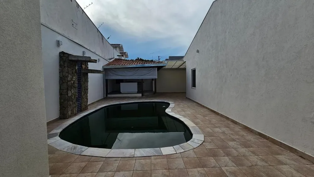 Casa, 3 quartos, 200 m² - Foto 10