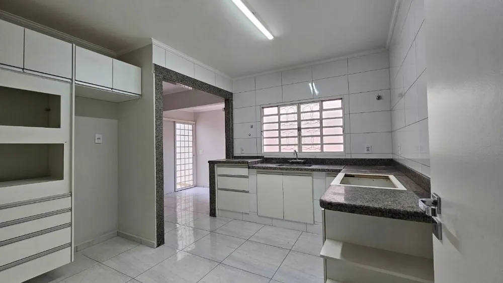 Casa, 3 quartos, 200 m² - Foto 5
