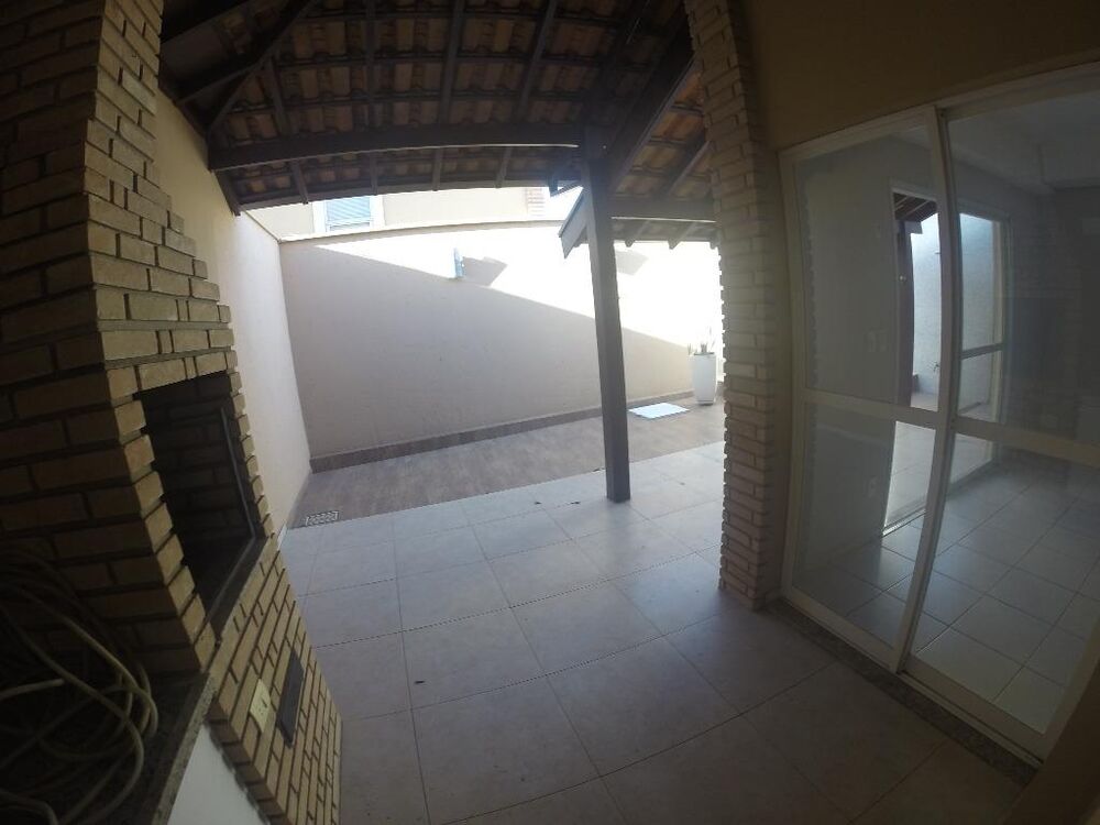 Casa de Condomínio à venda com 2 quartos, 136m² - Foto 4