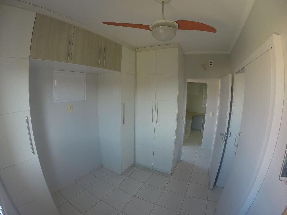 Casa de Condomínio à venda com 2 quartos, 136m² - Foto 2
