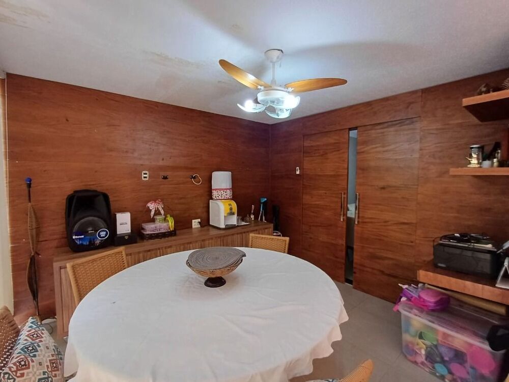 Casa de Condomínio à venda com 3 quartos, 142m² - Foto 2