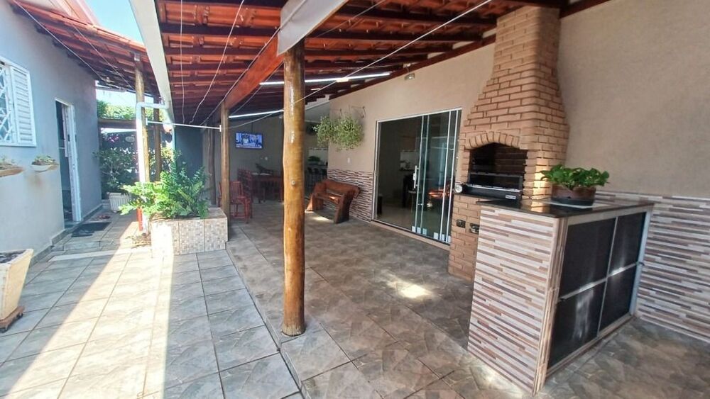 Casa à venda com 3 quartos, 250m² - Foto 10