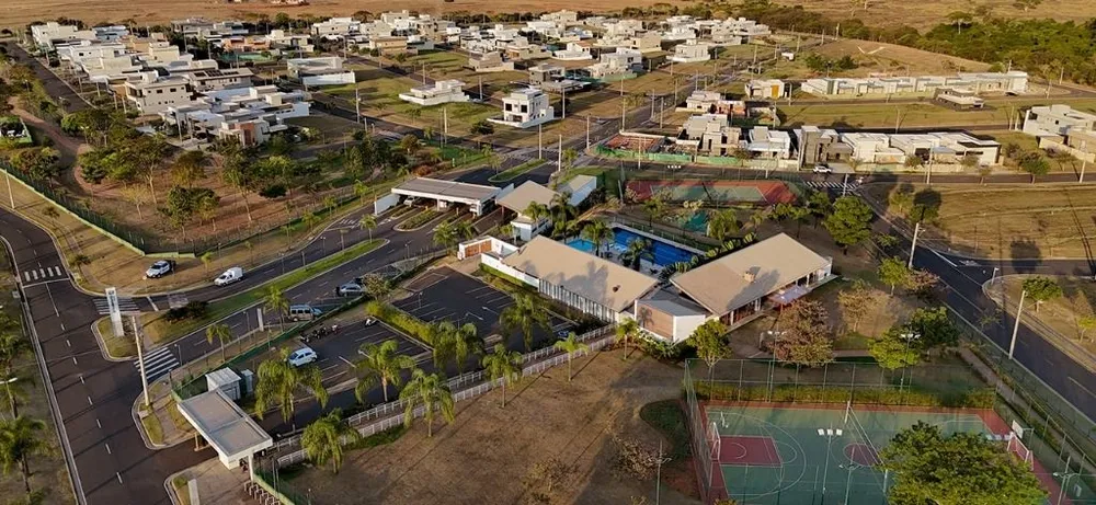 Loteamento e Condomínio, 313 m² - Foto 1