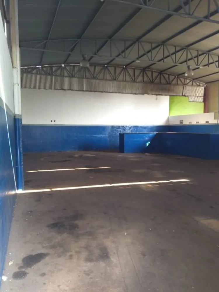 Loja-Salão, 200 m² - Foto 2