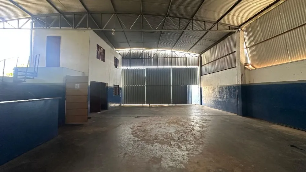Loja-Salão, 200 m² - Foto 3