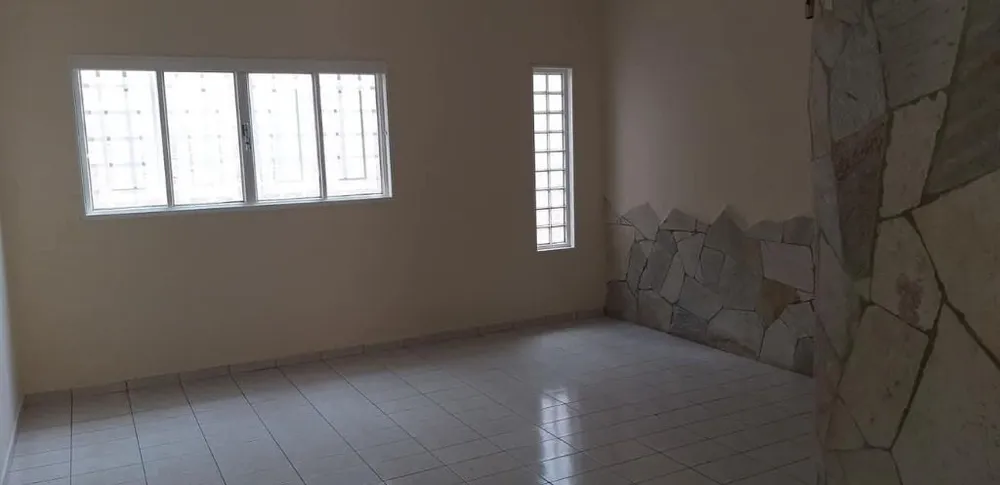 Casa, 3 quartos, 231 m² - Foto 4