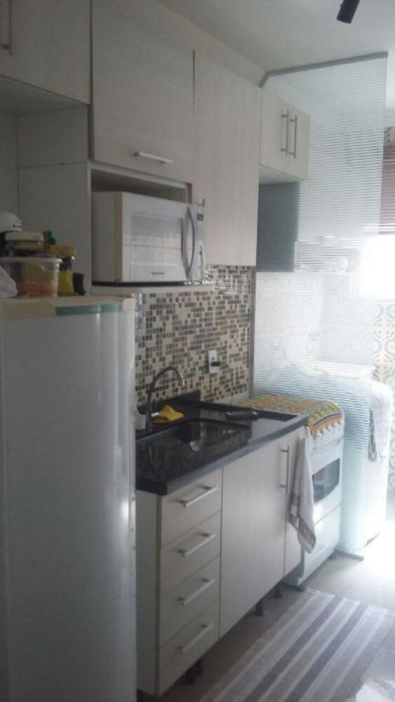 Apartamento à venda com 2 quartos, 45m² - Foto 3