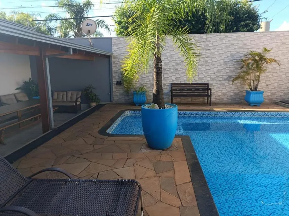 Casa, 3 quartos, 295 m² - Foto 6
