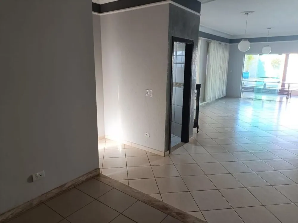 Casa, 3 quartos, 295 m² - Foto 8