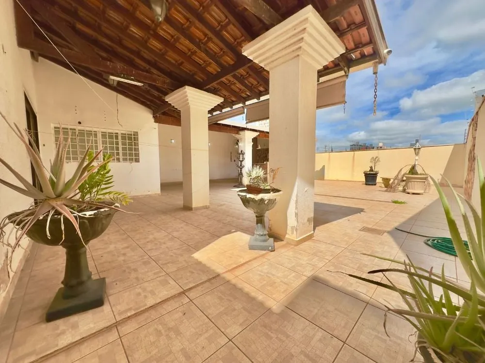Casa, 3 quartos, 224 m² - Foto 8