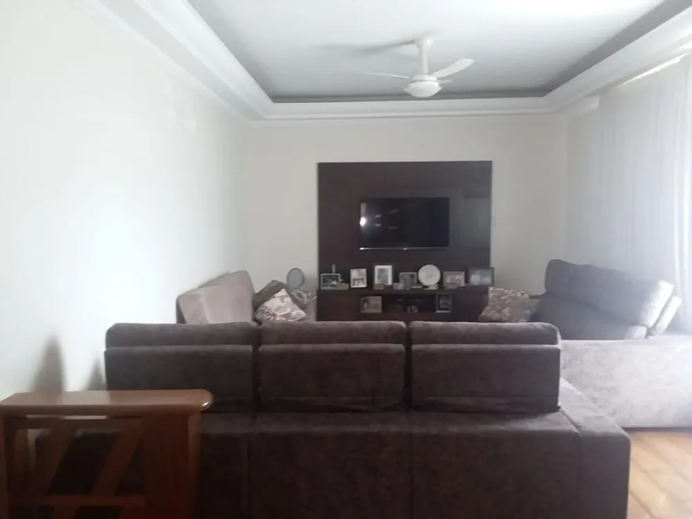 Casa, 5 quartos, 300 m² - Foto 8