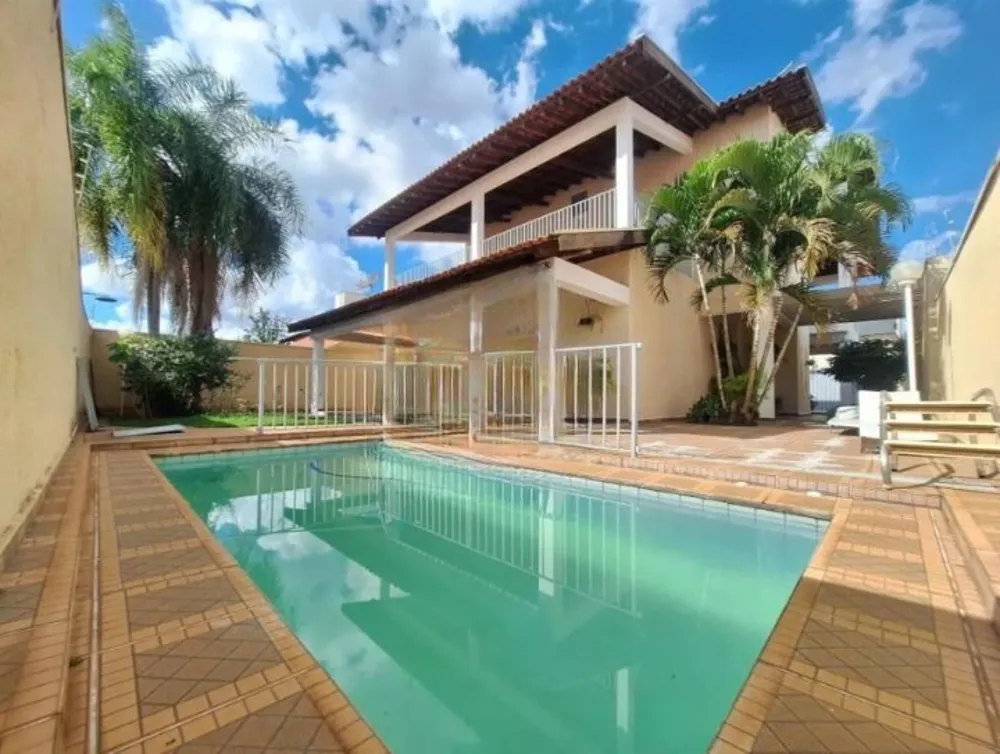 Casa, 3 quartos, 402 m² - Foto 1