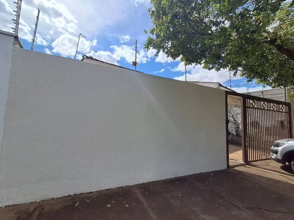 Casa, 2 quartos, 220 m² - Foto 2