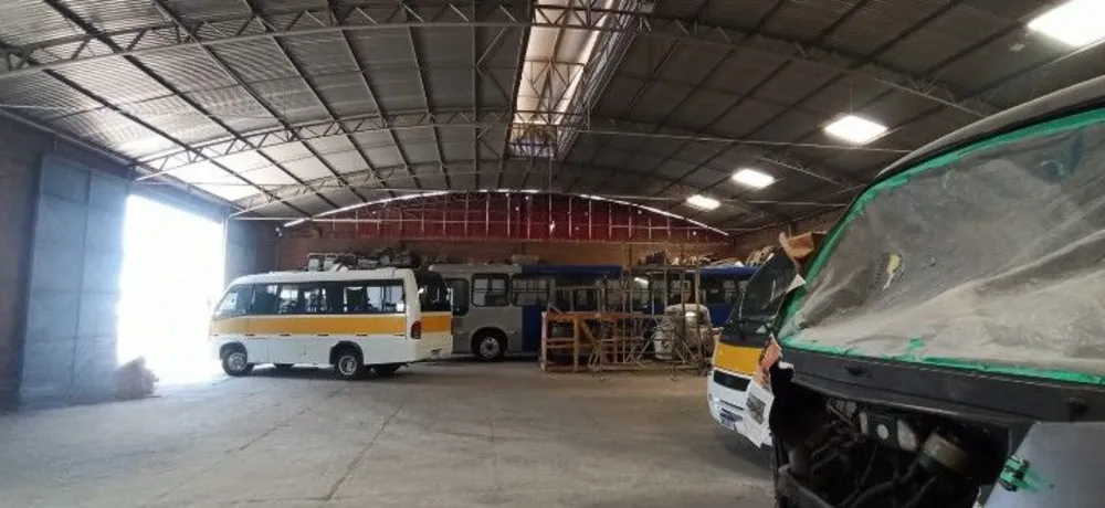 Depósito-Galpão, 650 m² - Foto 1