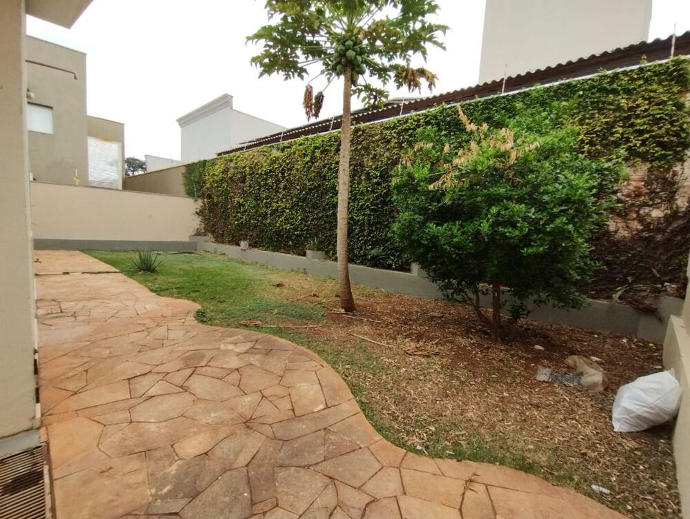 Casa à venda com 3 quartos, 250m² - Foto 8