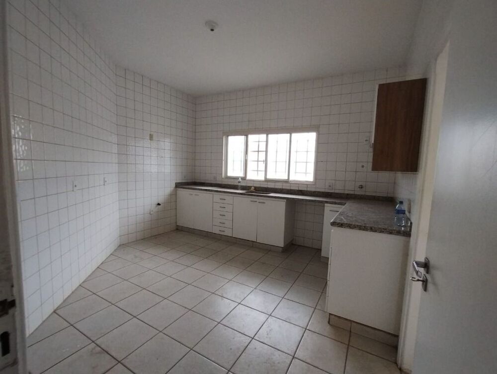 Casa à venda com 3 quartos, 250m² - Foto 12
