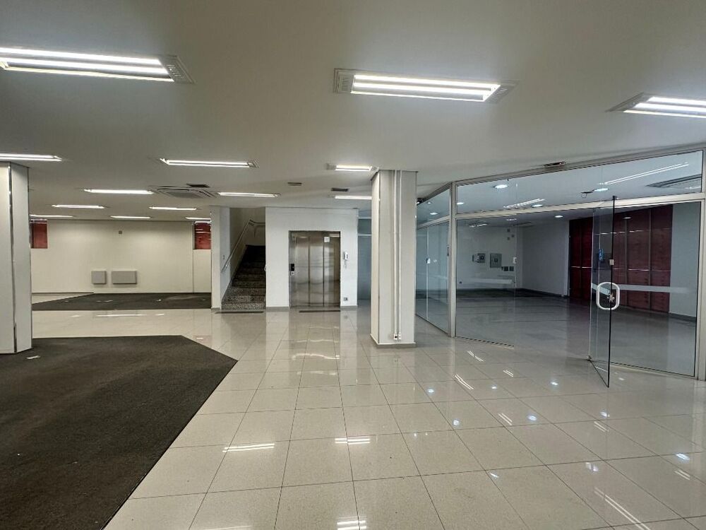 Prédio Inteiro para alugar, 584m² - Foto 1