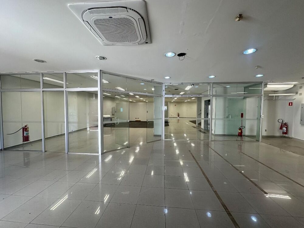 Prédio Inteiro para alugar, 584m² - Foto 2