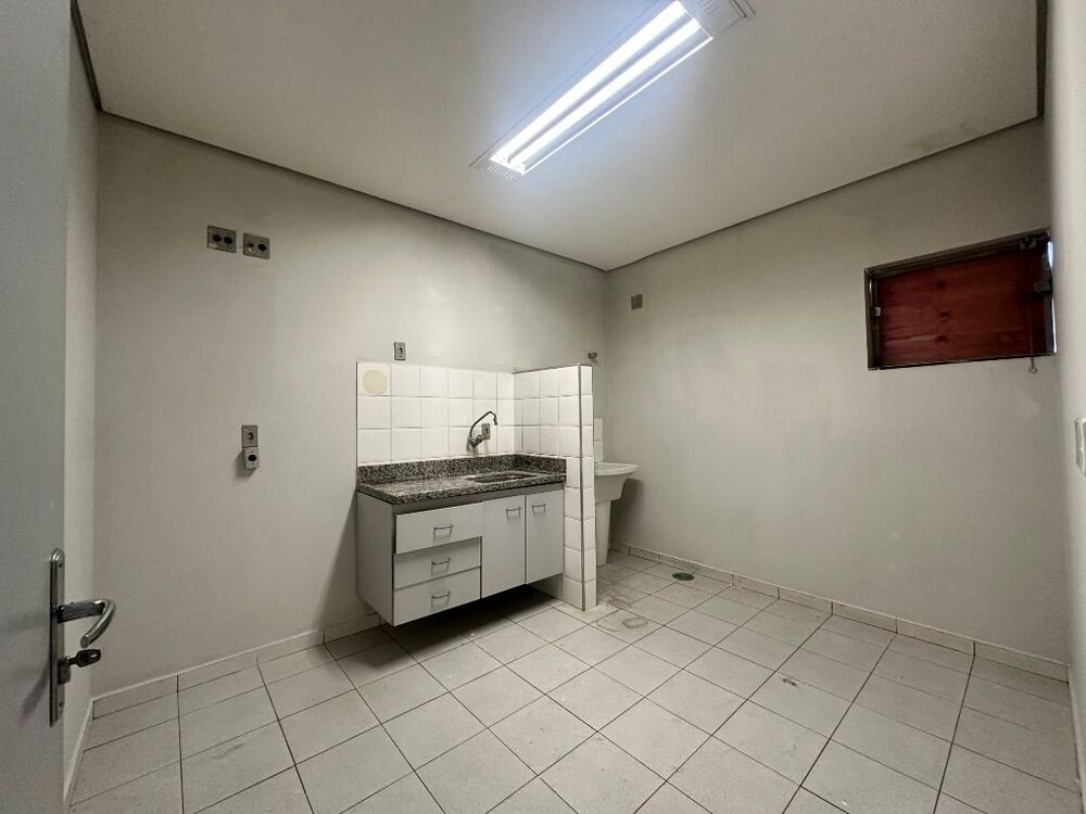 Prédio Inteiro para alugar, 584m² - Foto 12