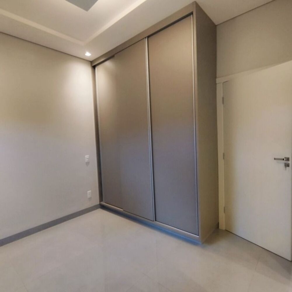 Casa de Condomínio à venda com 3 quartos, 225m² - Foto 6