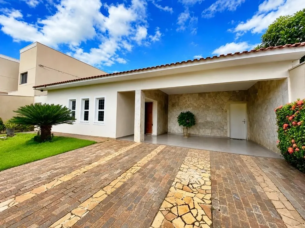 Casa, 3 quartos, 300 m² - Foto 1