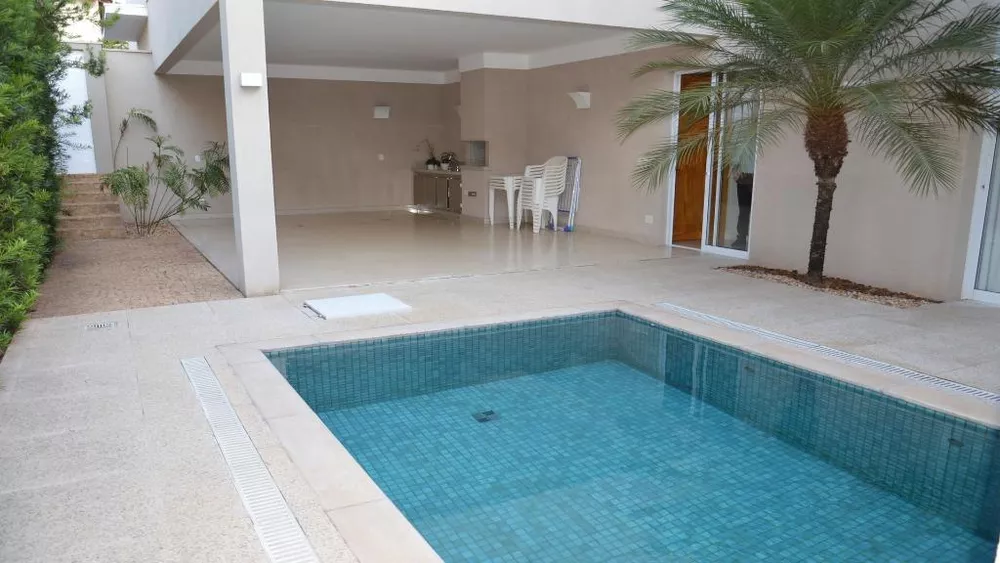 Casa de Condomínio à venda com 3 quartos, 323m² - Foto 3