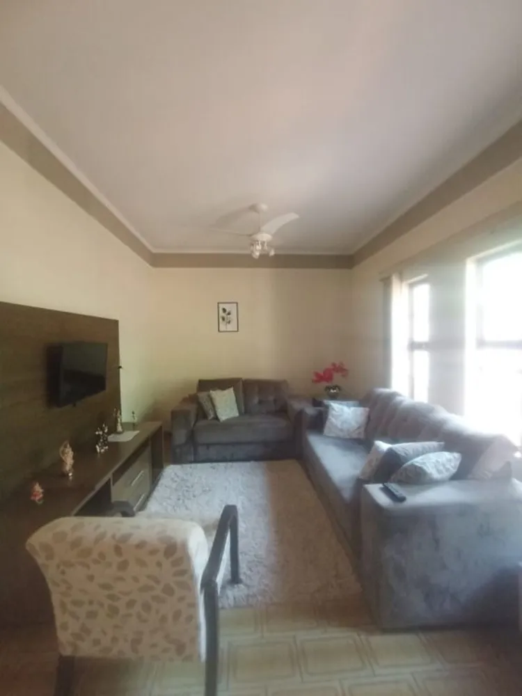 Casa, 3 quartos, 188 m² - Foto 3