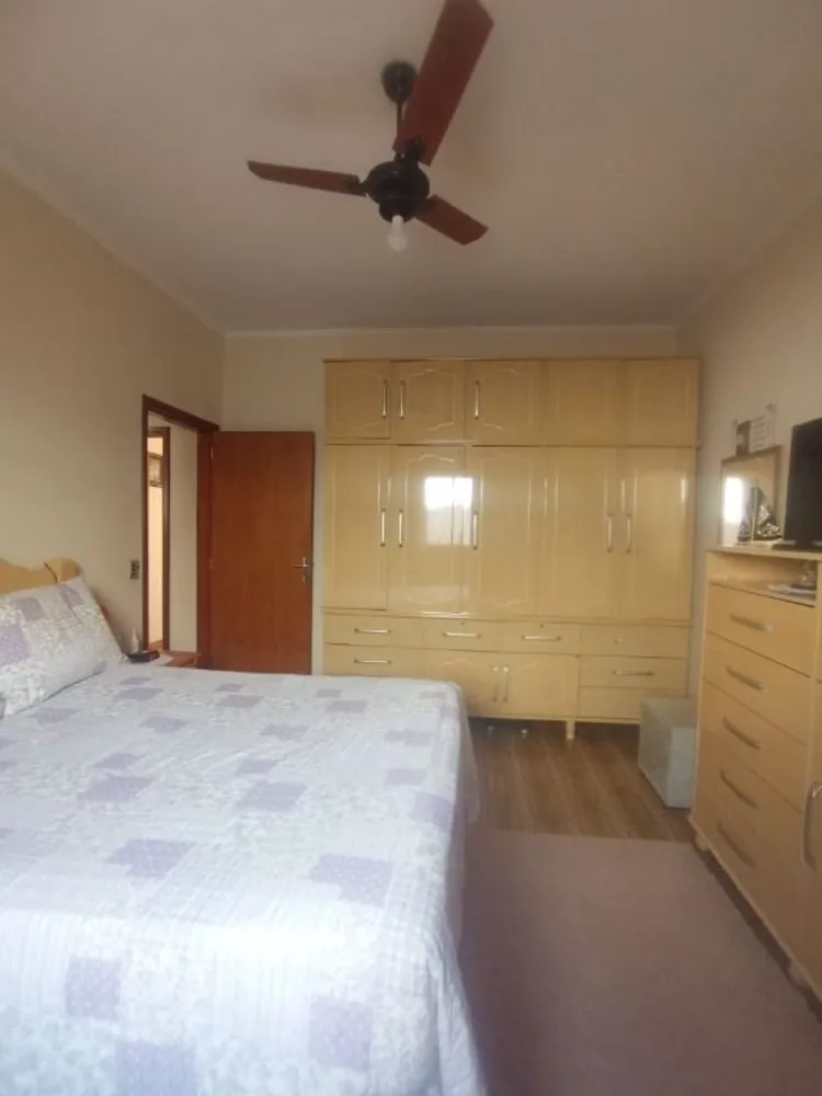 Casa, 3 quartos, 188 m² - Foto 1