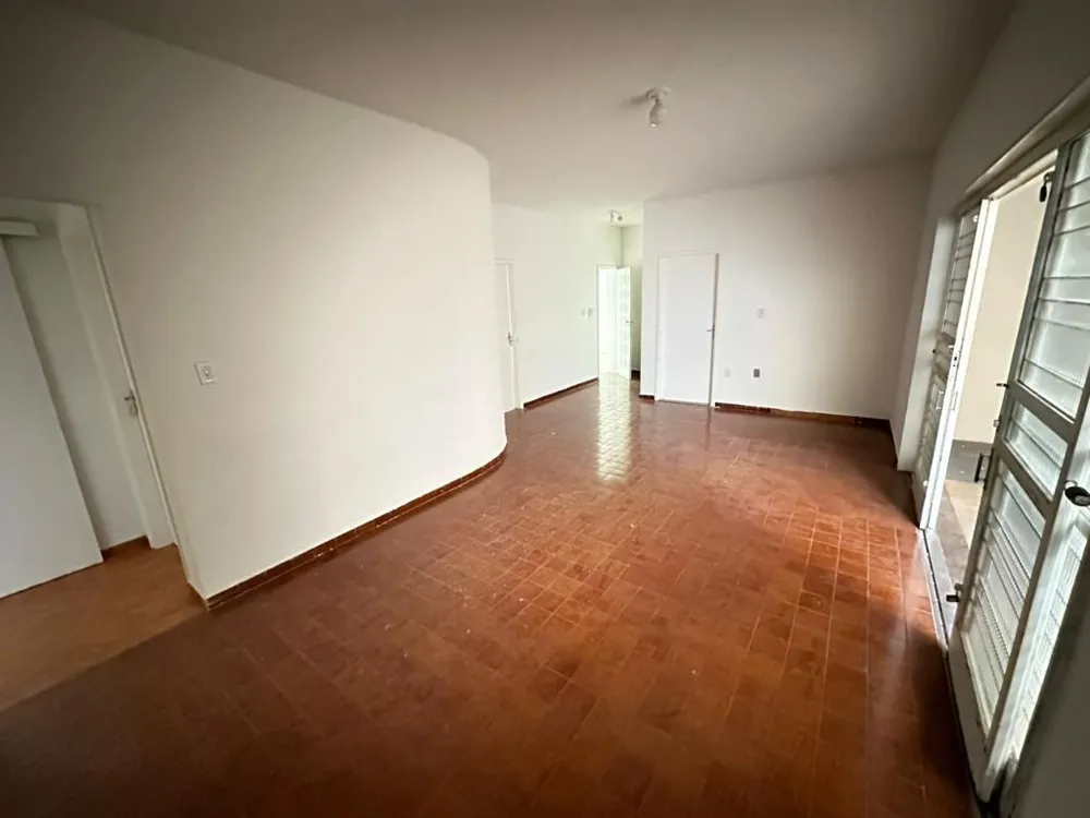 Casa, 3 quartos, 251 m² - Foto 4