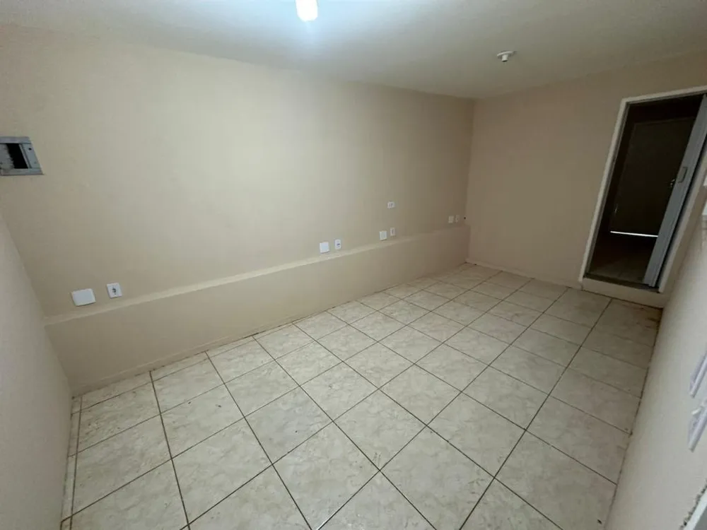 Casa, 3 quartos, 251 m² - Foto 11