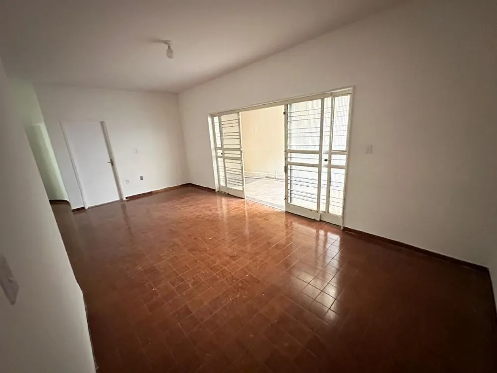 Casa, 3 quartos, 251 m² - Foto 6