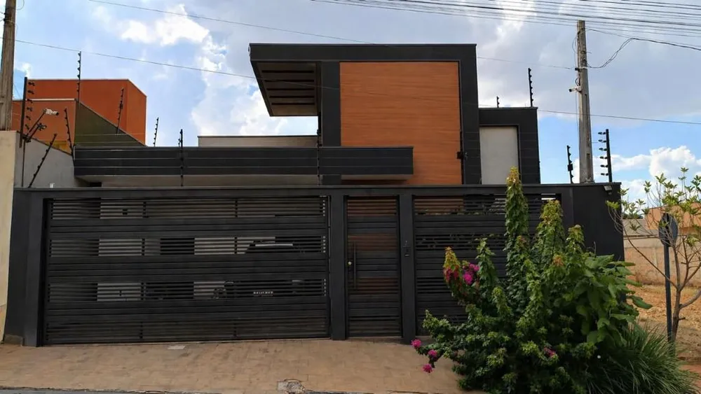 Casa, 3 quartos, 160 m² - Foto 1