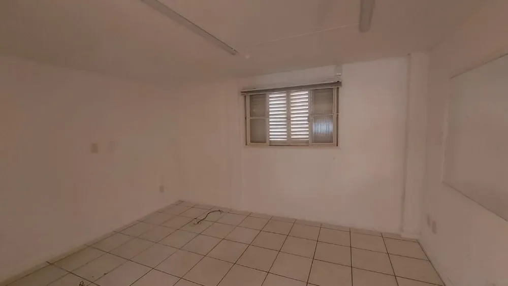 Casa, 3 quartos, 217 m² - Foto 6
