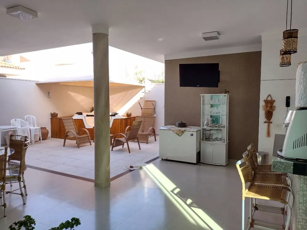 Casa de Condomínio à venda com 4 quartos, 310m² - Foto 3