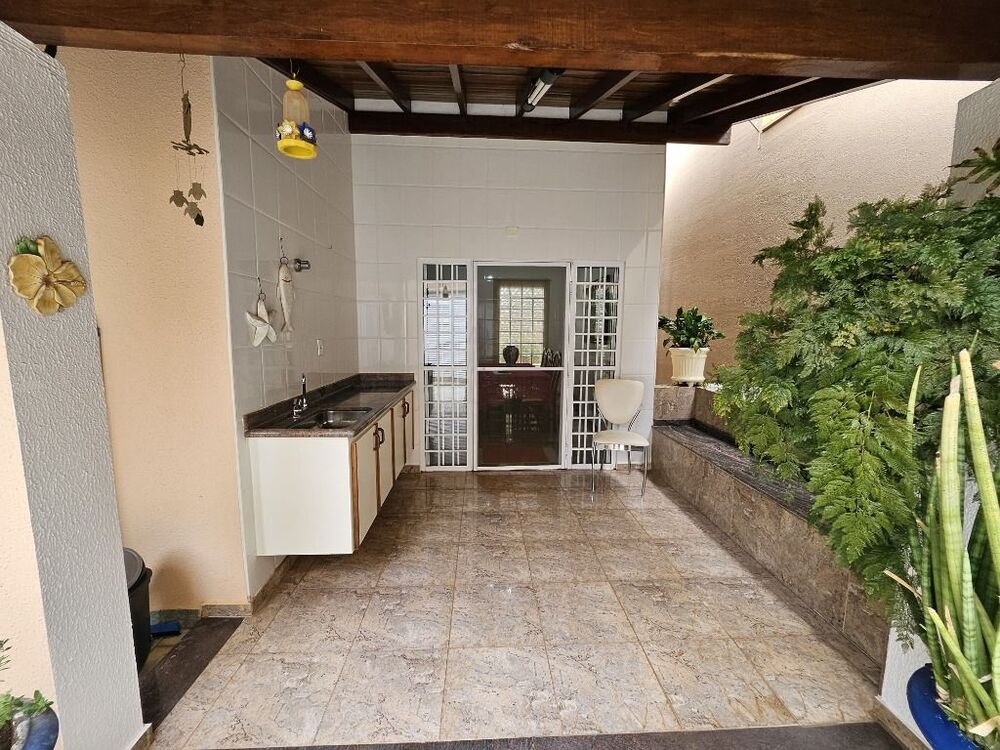 Casa à venda com 3 quartos, 161m² - Foto 13