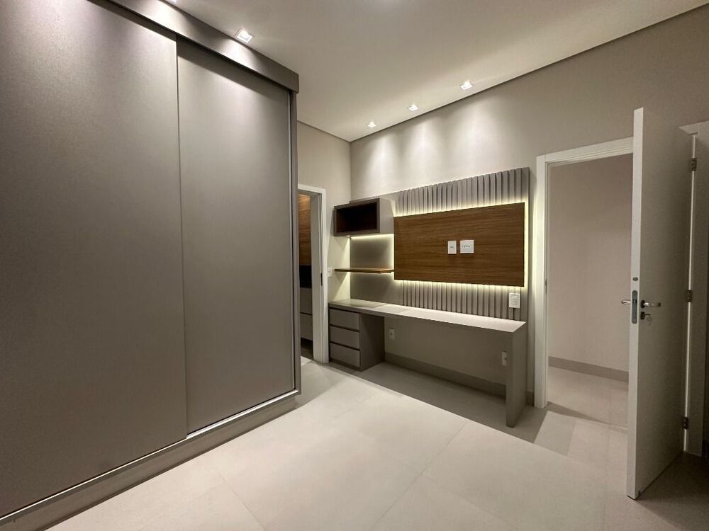 Casa de Condomínio à venda com 4 quartos, 249m² - Foto 5