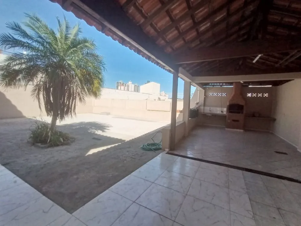 Casa, 3 quartos, 210 m² - Foto 5