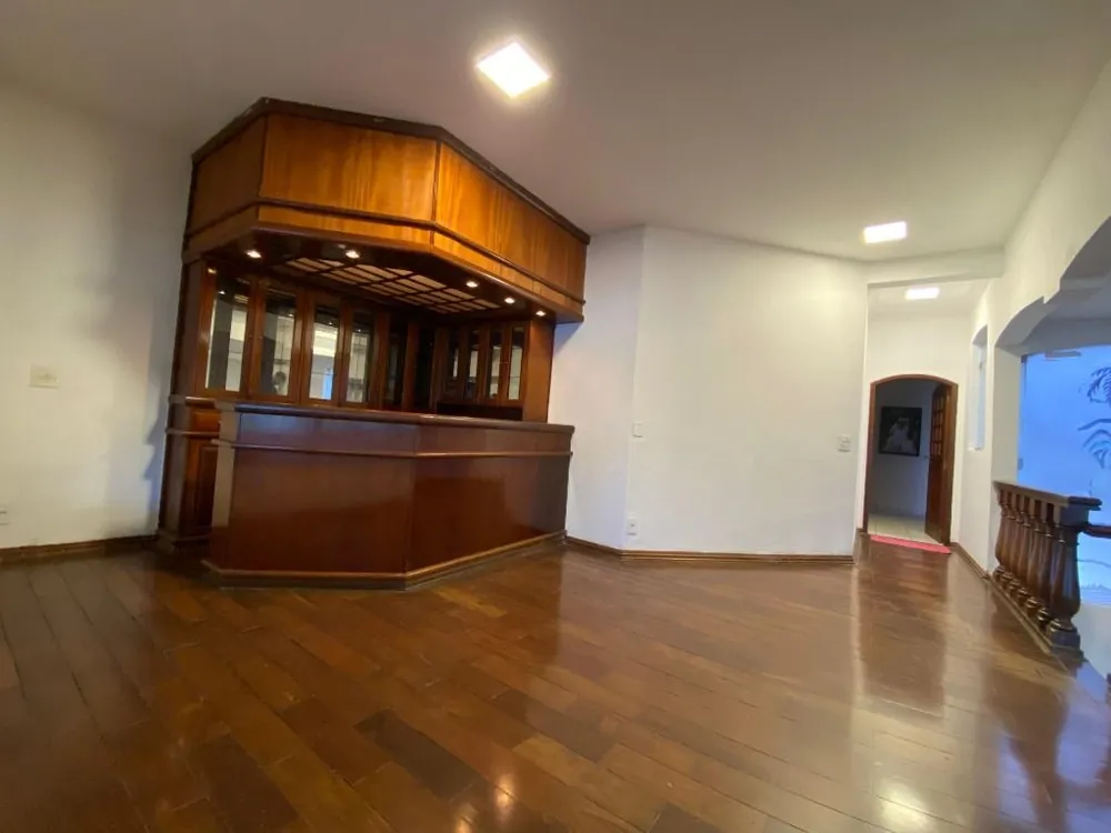 Casa, 4 quartos, 590 m² - Foto 1