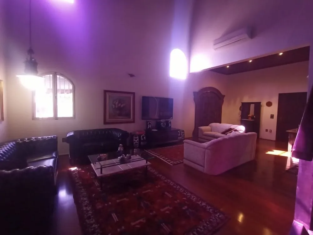 Casa, 4 quartos, 392 m² - Foto 1