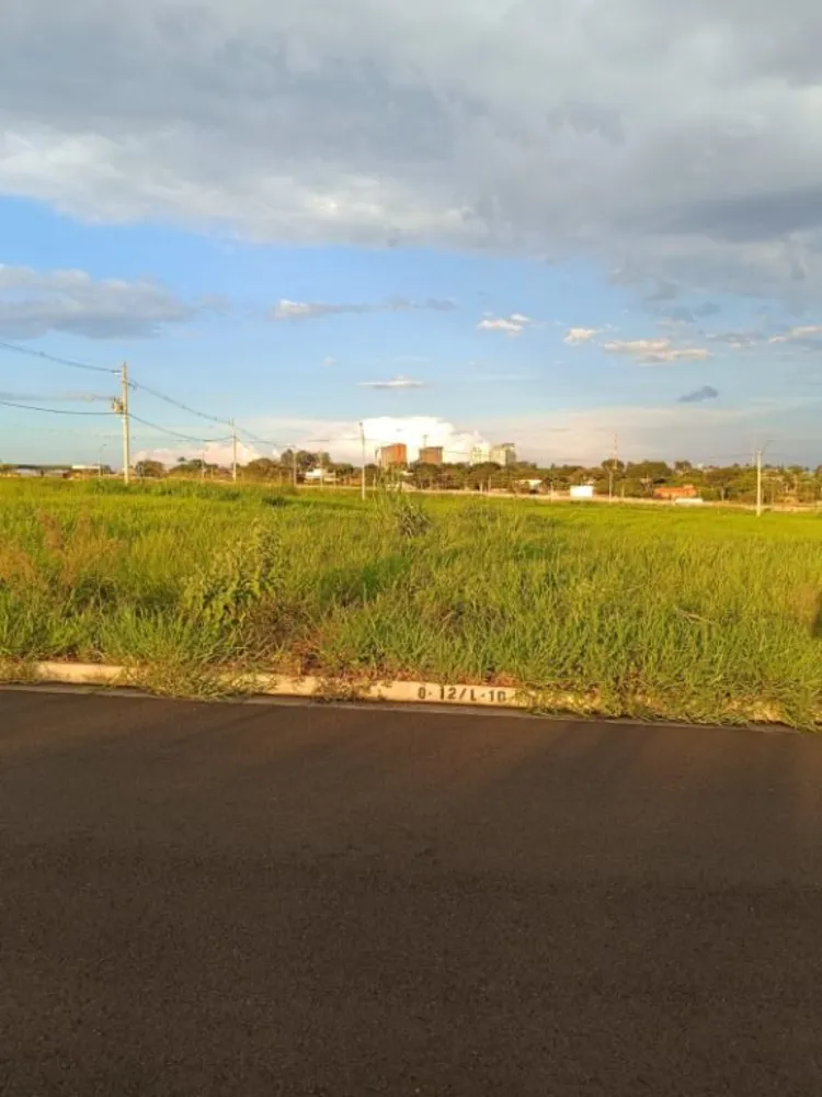 Loteamento e Condomínio, 405 m² - Foto 1