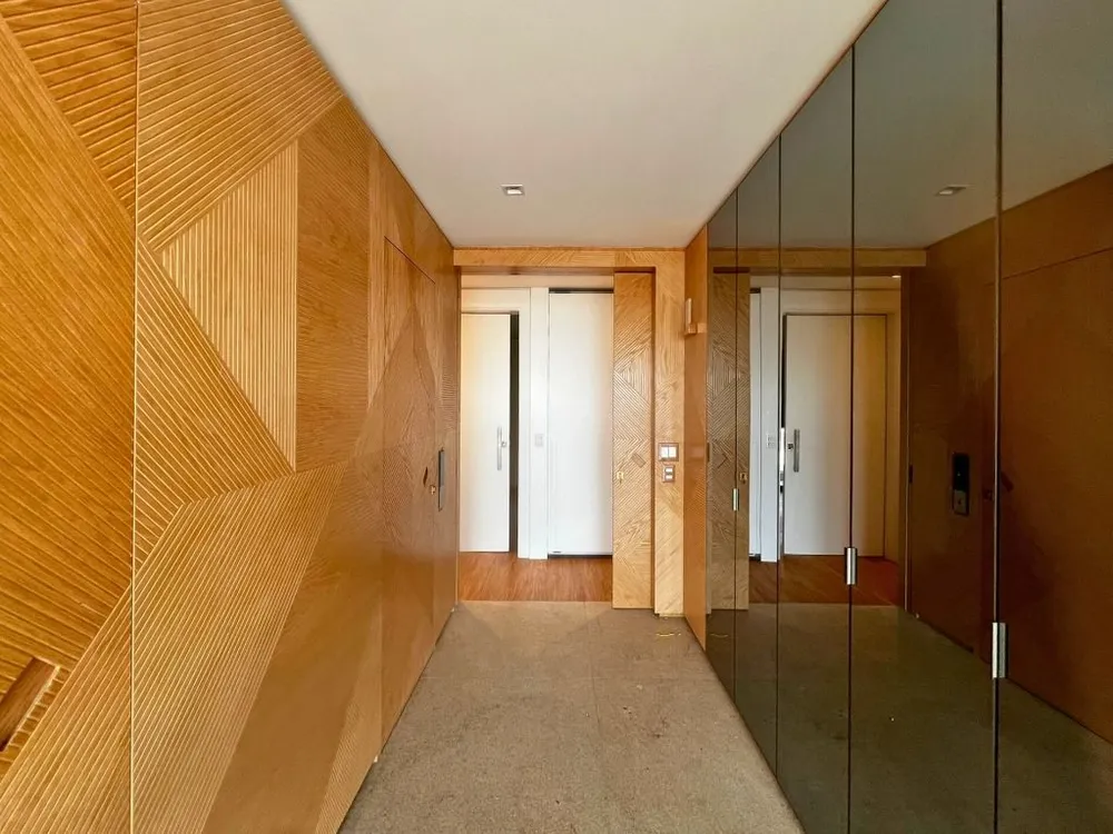 Apartamento, 3 quartos, 256 m² - Foto 2