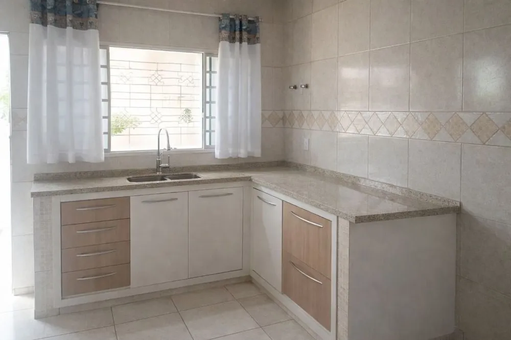 Casa, 3 quartos, 270 m² - Foto 2