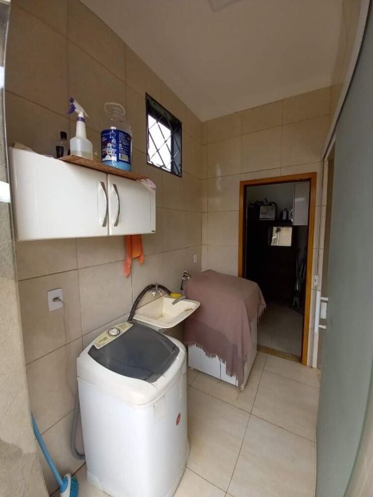 Casa à venda com 2 quartos, 123m² - Foto 4