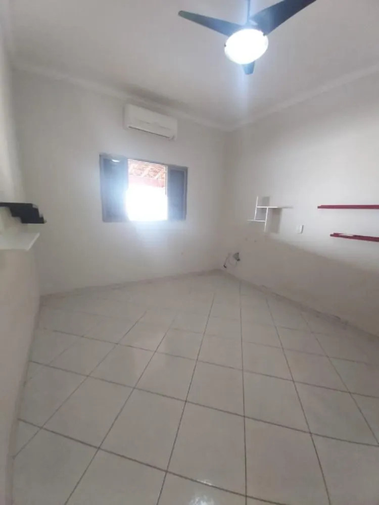 Casa, 3 quartos, 230 m² - Foto 12