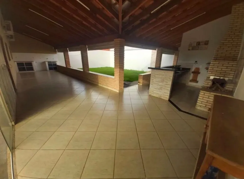 Casa, 3 quartos, 230 m² - Foto 1