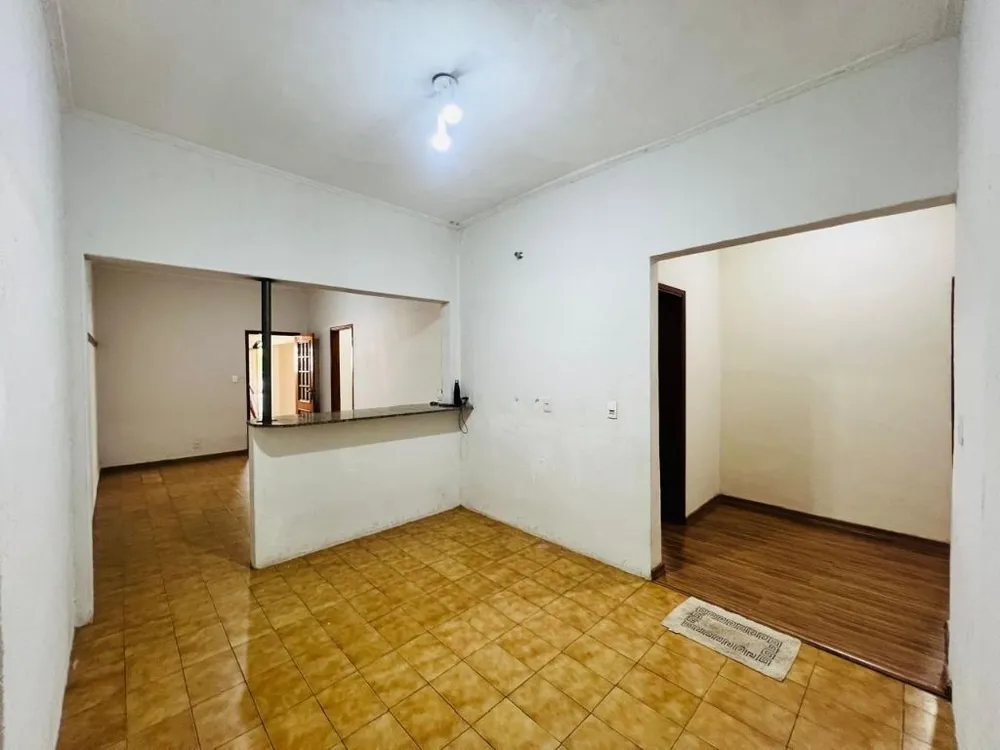 Casa, 3 quartos, 240 m² - Foto 4