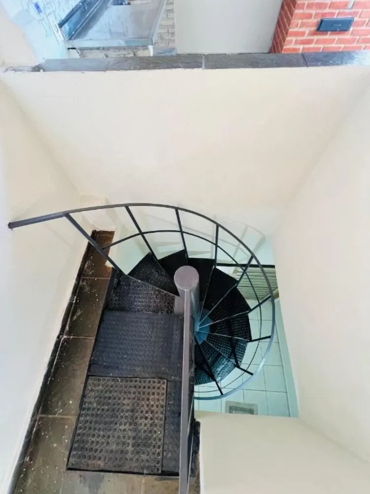Casa, 3 quartos, 240 m² - Foto 1