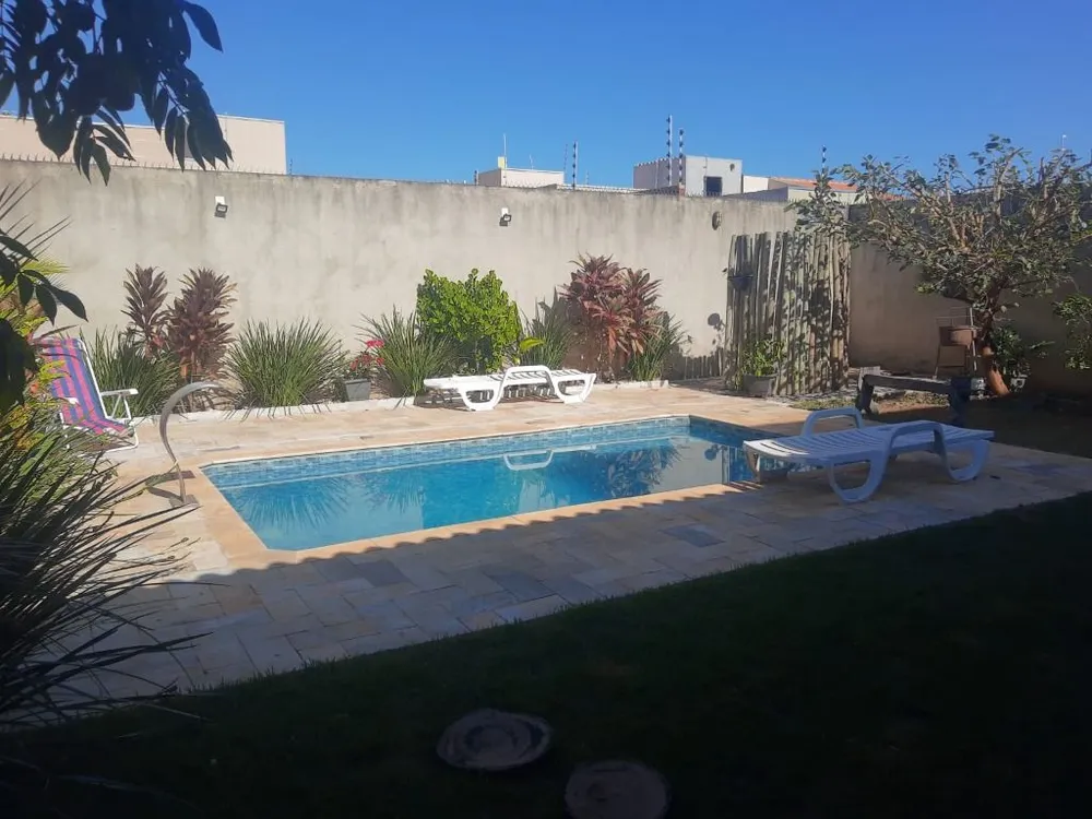 Casa, 3 quartos, 140 m² - Foto 1