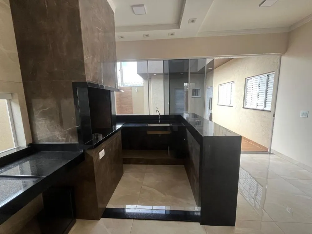 Casa, 3 quartos, 132 m² - Foto 3
