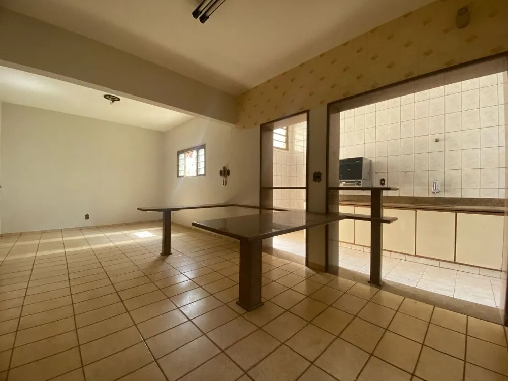 Casa, 3 quartos, 180 m² - Foto 4